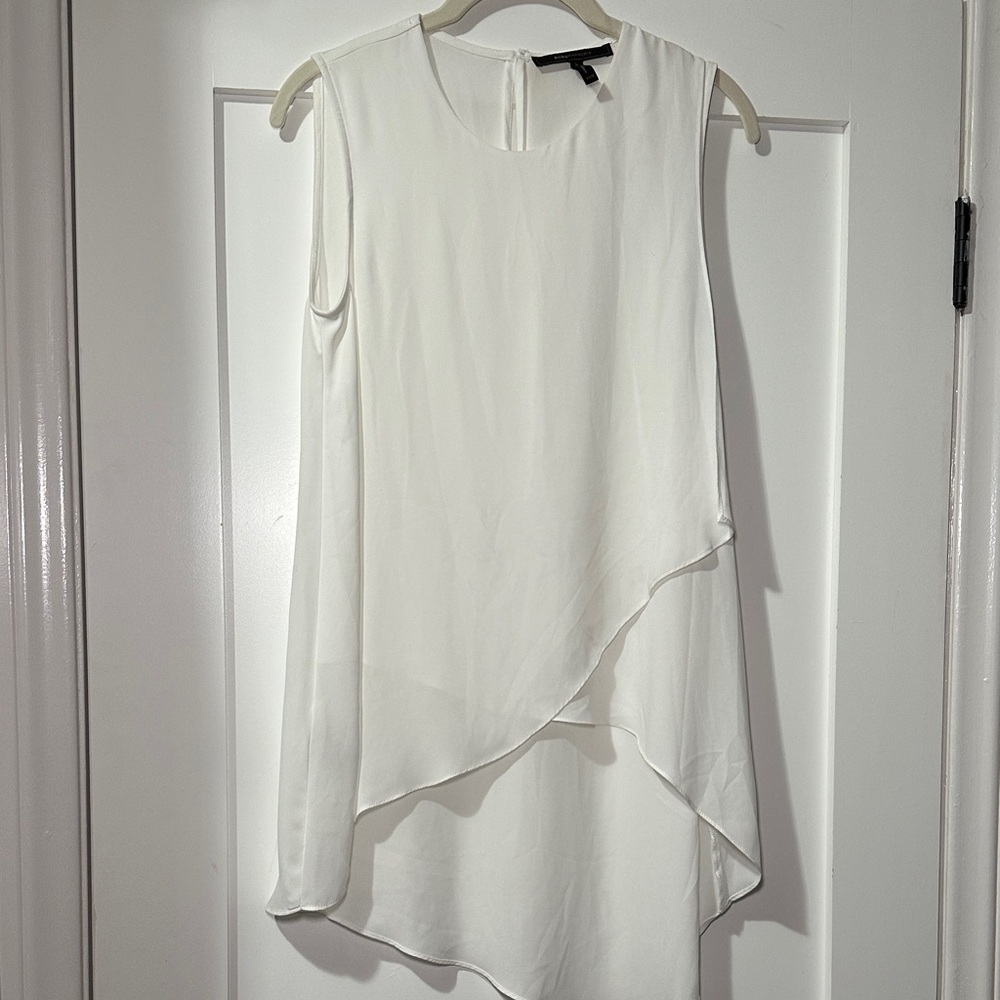 BCBG Elegant Asymmetrical Sleeveless Top in White XXS